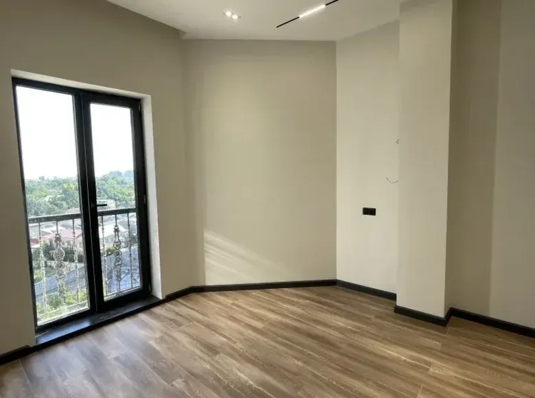 Сотилади 3 хонали квартира, 96 м², 8/10 қават — Тошкент шаҳри