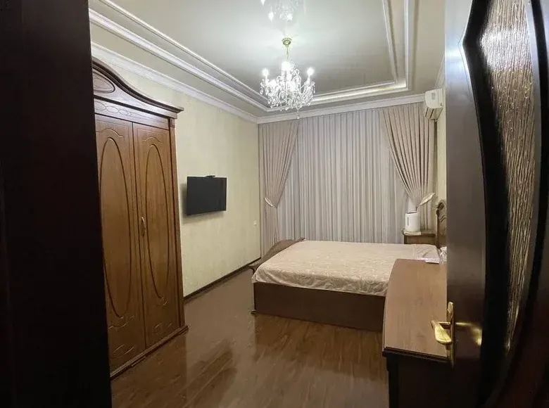Продаётся 2-комнатная квартира, 70 м², 8/8 этаж — Юнусабадский район