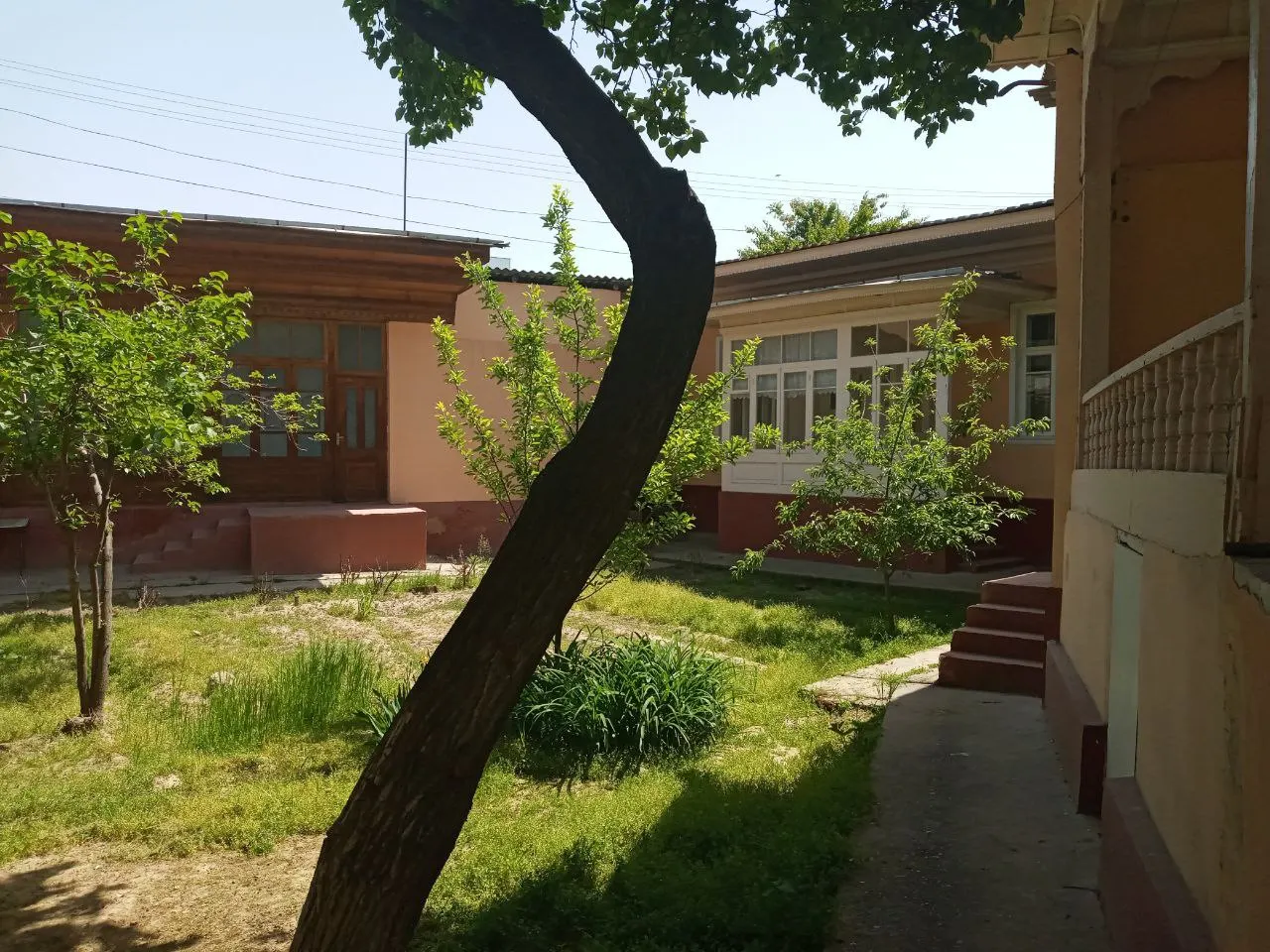 Продаётся дом, 7 сот., 1 этаж — Мирабадский район