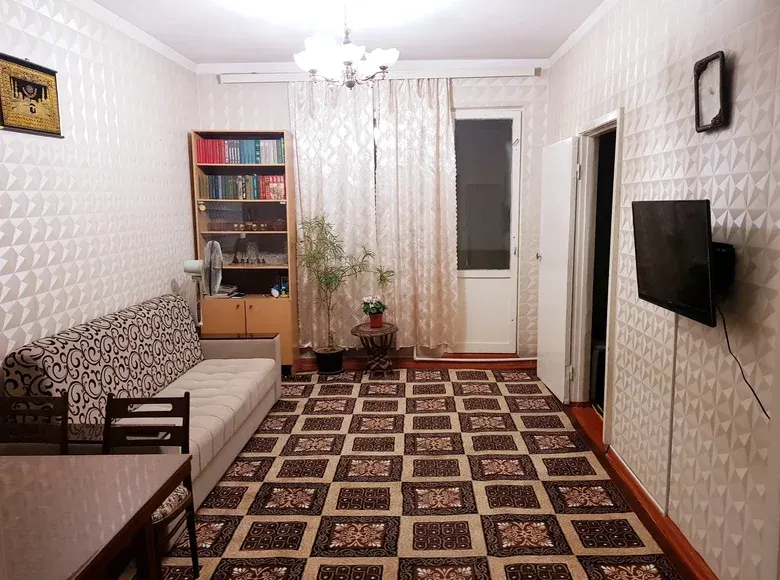 Sotiladi 3 xonali kvartira, 55 m², 4/4 qavat — Yashnobod tumani