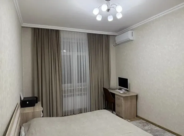 Сотилади 4 хонали квартира, 85 м², 2/8 қават — Яккасарой тумани
