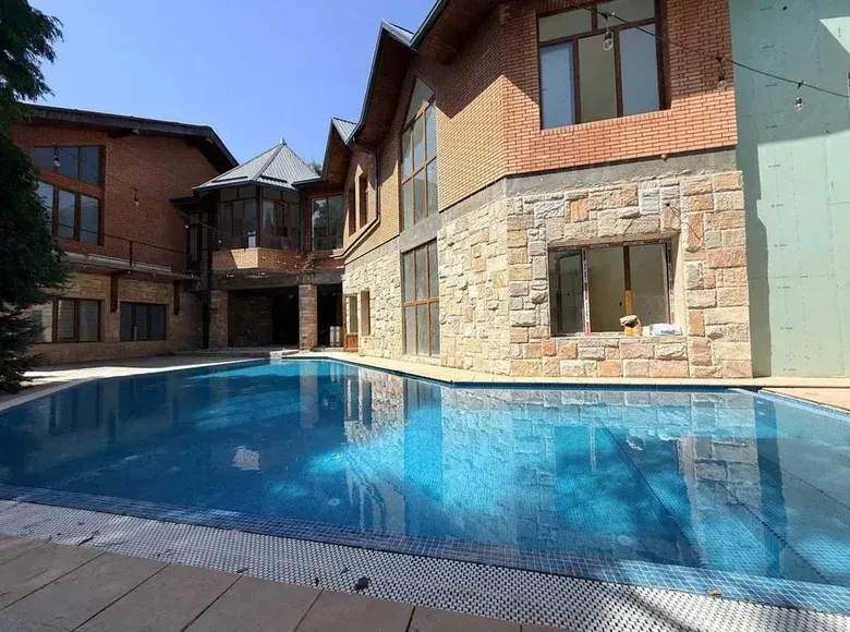 Ijaraga beriladi 20 xonali hovli uy, 6.8 sotix, 1200 m², 1/4 qavat — Yashnobod tumani