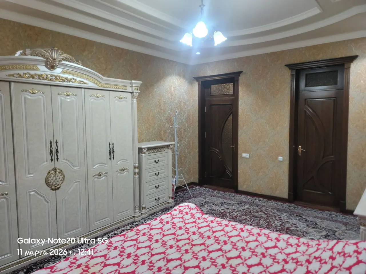 Ижарага берилади 3 хонали квартира, 120 м², 2/5 қават — Шайхонтоҳур тумани