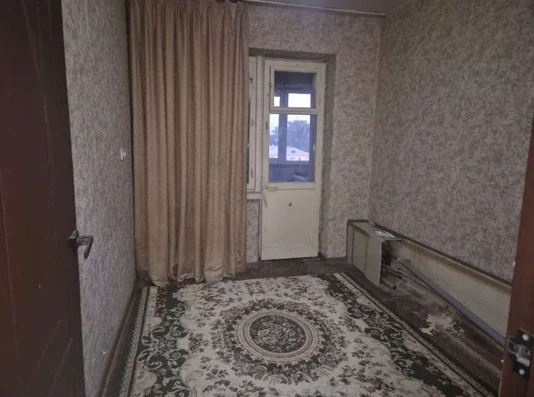 Продаётся 1-комнатная квартира, 28 м², 5/5 этаж — Мирабадский район