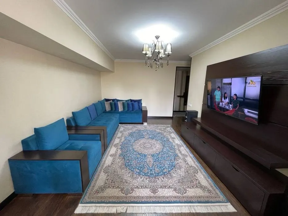 Сдаётся 3-комнатная квартира, 85 м², 4/4 этаж — Мирзо-Улугбекский район