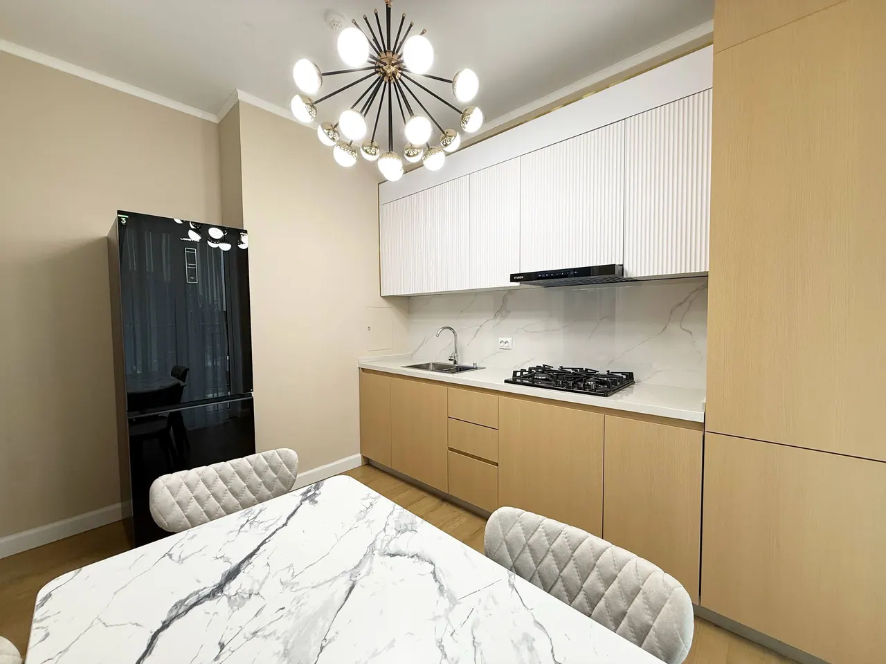 Продаётся 2-комнатная квартира, 49 м², 2/16 этаж — Яшнабадский район