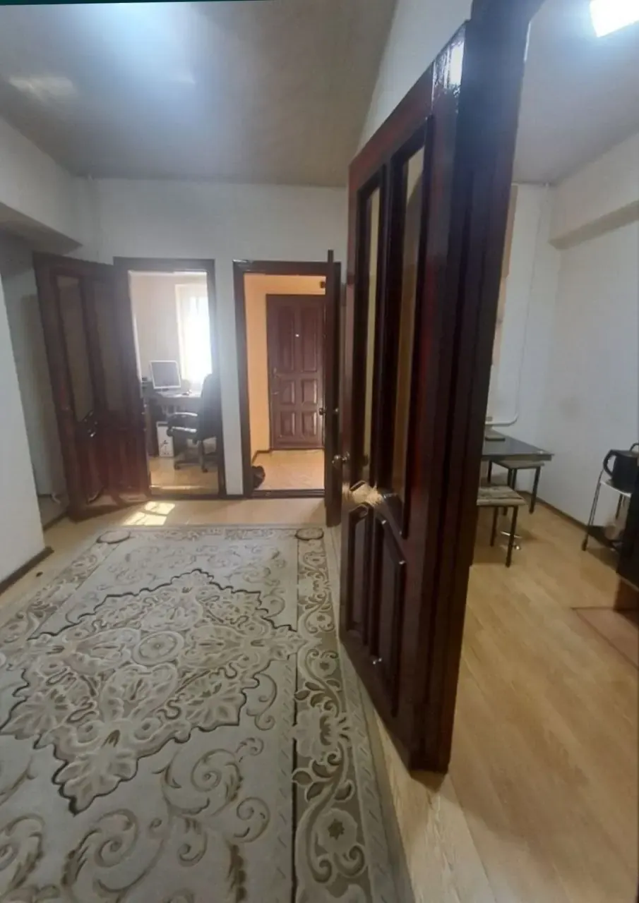 Сотилади 3 хонали квартира, 70 м², 1/9 қават — Учтепа тумани