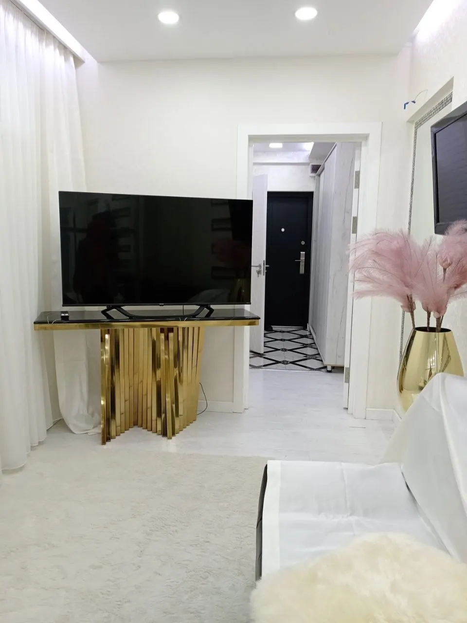 Ижарага берилади 2 хонали квартира, 45 м², 5/9 қават — Миробод тумани