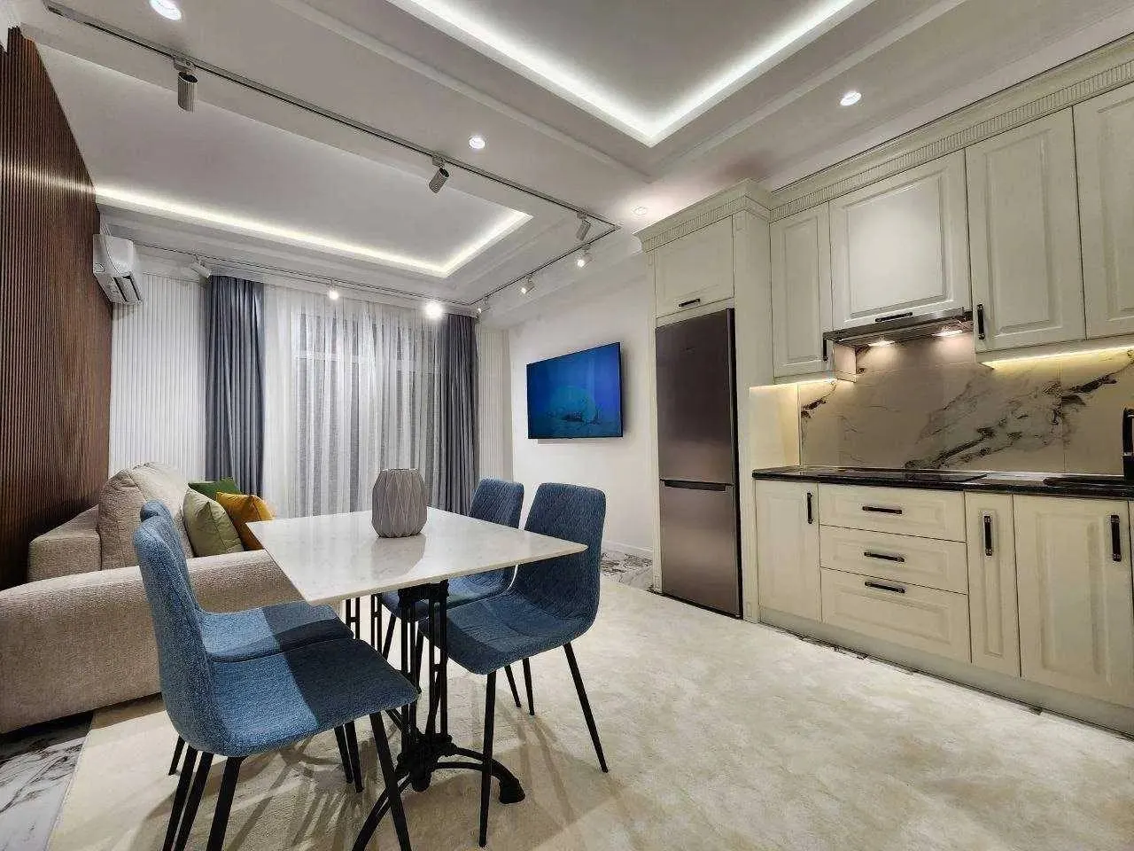 Сдаётся 3-комнатная квартира, 118 м², 7/12 этаж — Шайхантахурский район