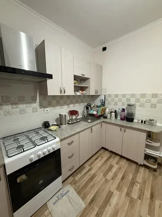 Продаётся 1-комнатная квартира, 38 м², 3/9 этаж — Яшнабадский район