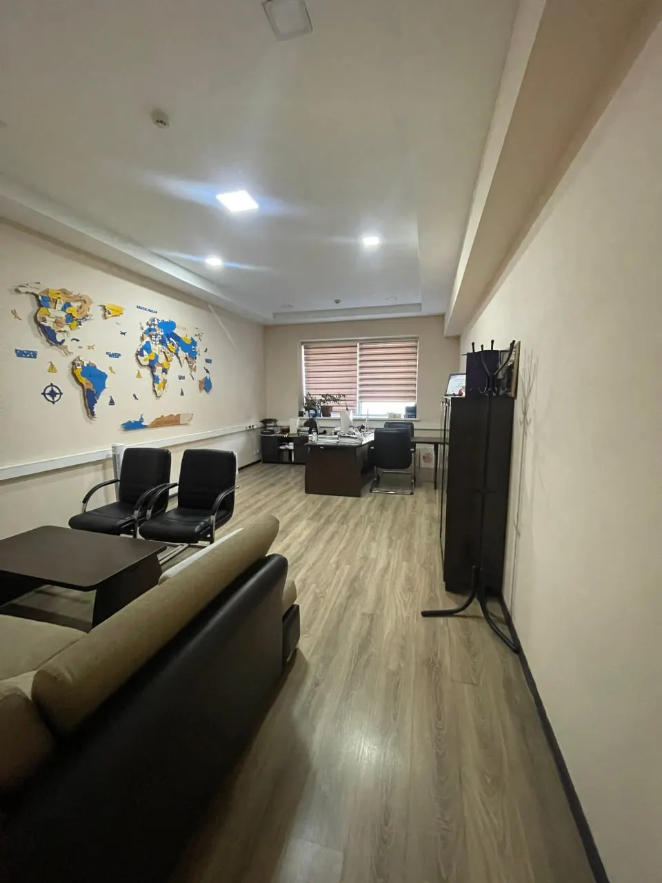 Ижарага берилади тижорат биноси, 280 м² — Яккасарой тумани