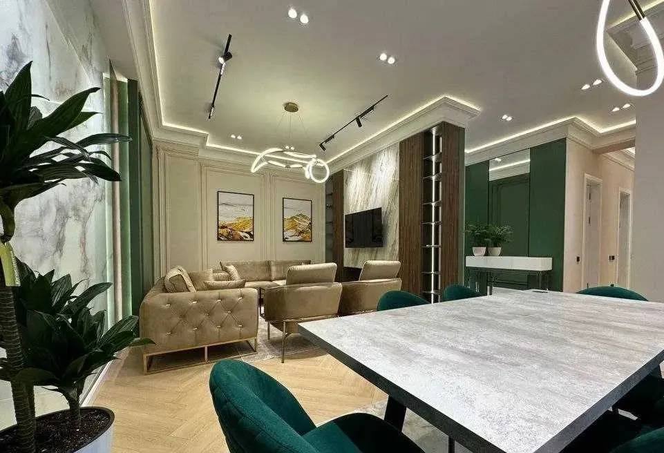 Сдаётся 4-комнатная квартира, 125 м², 7/16 этаж — Юнусабадский район