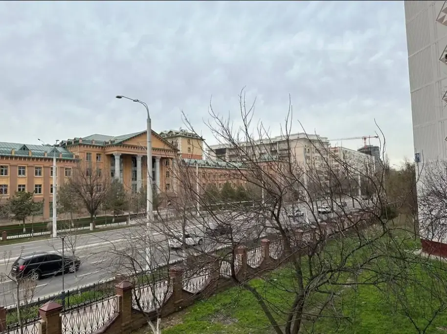 Продаётся 4-комнатная квартира, 170 м², 2/12 этаж — Мирабадский район