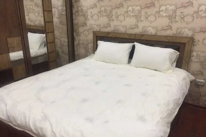 Сдаётся 3-комнатная квартира, 80 м², 1/4 этаж — Яшнабадский район