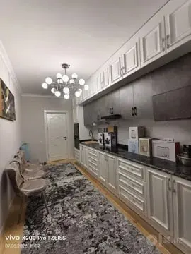 Ижарага берилади 3 хонали квартира, 120 м², 4/10 қават — Мирзо Улуғбек тумани