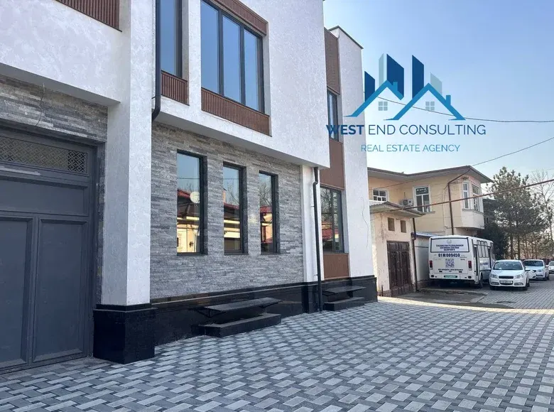 Сдаётся 7-комнатный дом, 5 сот., 560 м² — Яккасарайский район