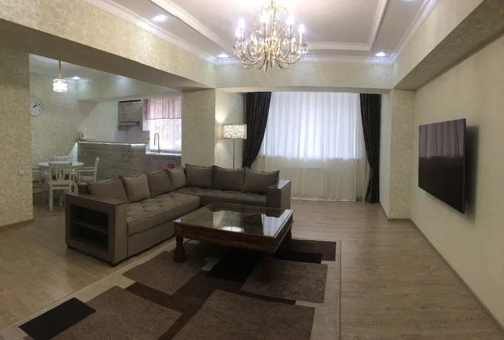 Ижарага берилади 2 хонали квартира, 70 м², 2/9 қават — Миробод тумани