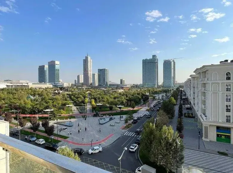 Sotiladi 4 xonali kvartira, 125 m², 6/8 qavat — Shayxontohur tumani
