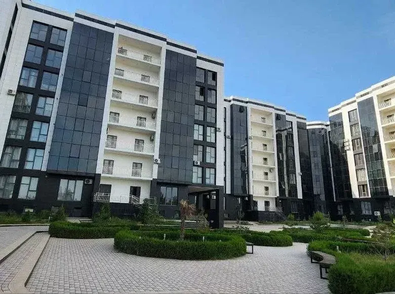 Сотилади 5 хонали квартира, 135 м², 2/7 қават — Самарқанд шаҳри