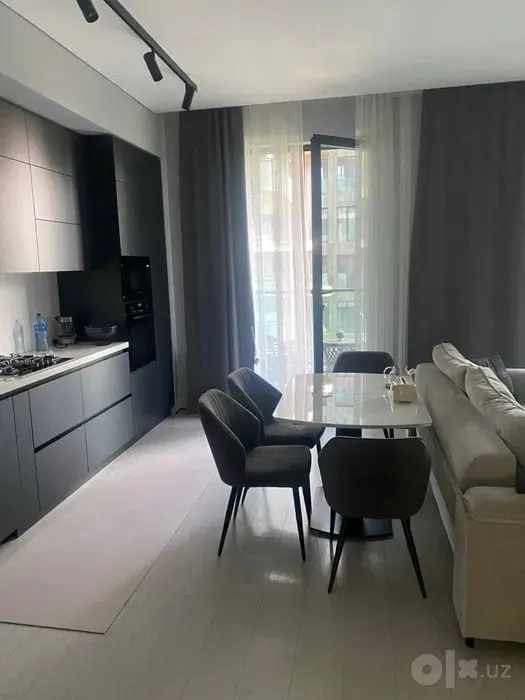Ijaraga beriladi 3 xonali kvartira, 120 m², 5/13 qavat — Mirobod tumani