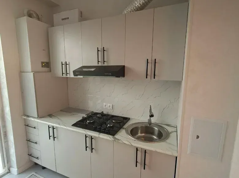 Ijaraga beriladi 1 xonali kvartira, 41 m², 4/10 qavat — Guliston shahri