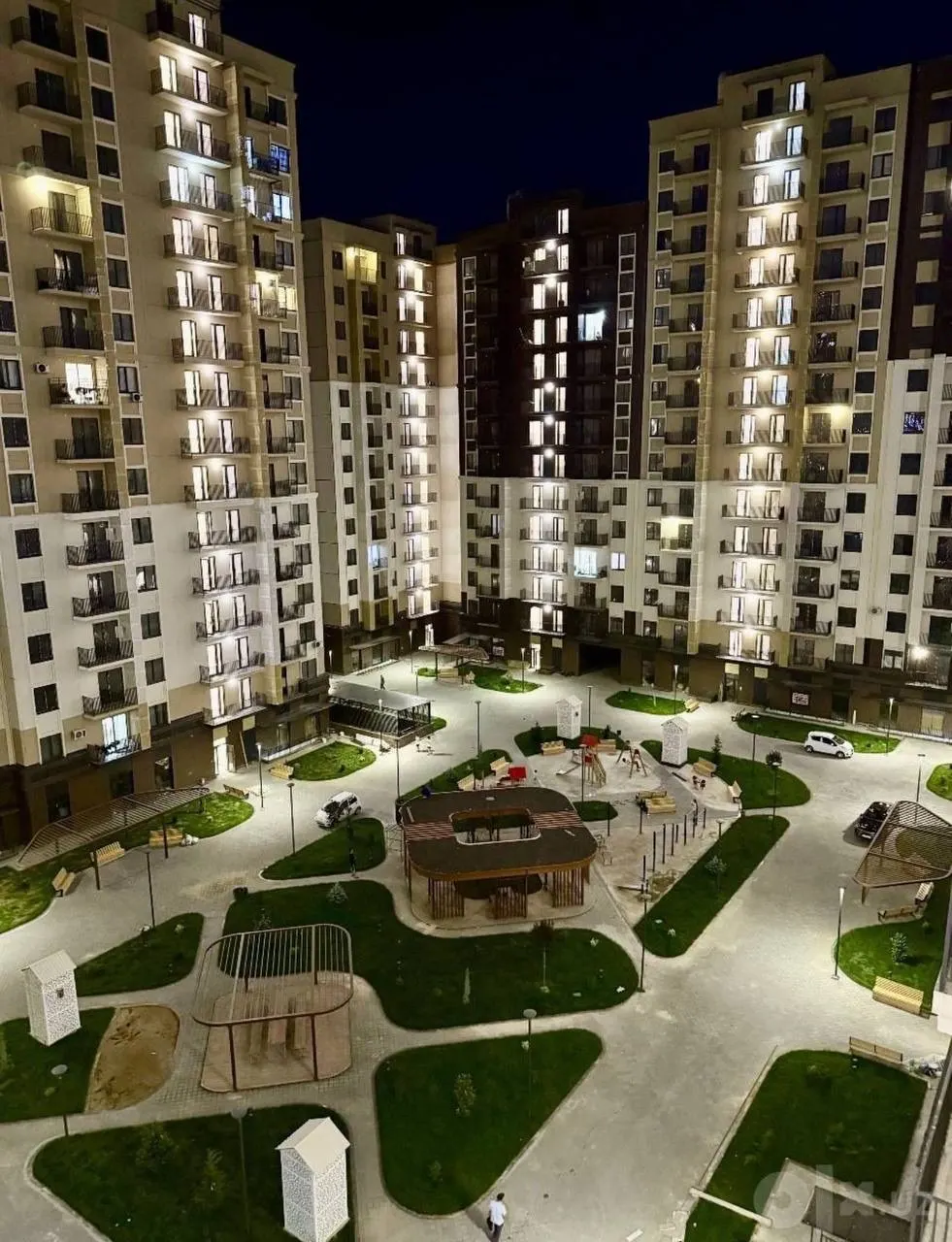 Продаётся 3-комнатная квартира, 52 м², 8/16 этаж — Яшнабадский район