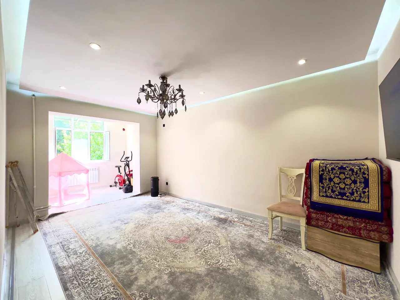 Сотилади 3 хонали квартира, 77 м², 2/4 қават — Мирзо Улуғбек тумани