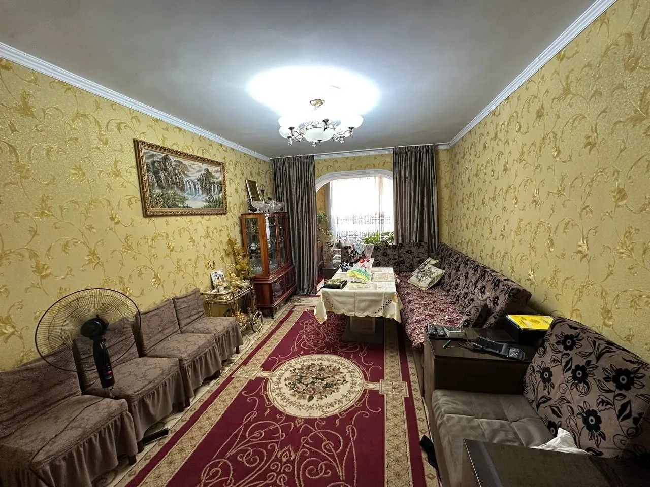 Продаётся 4-комнатная квартира, 87 м², 2/4 этаж — Юнусабадский район