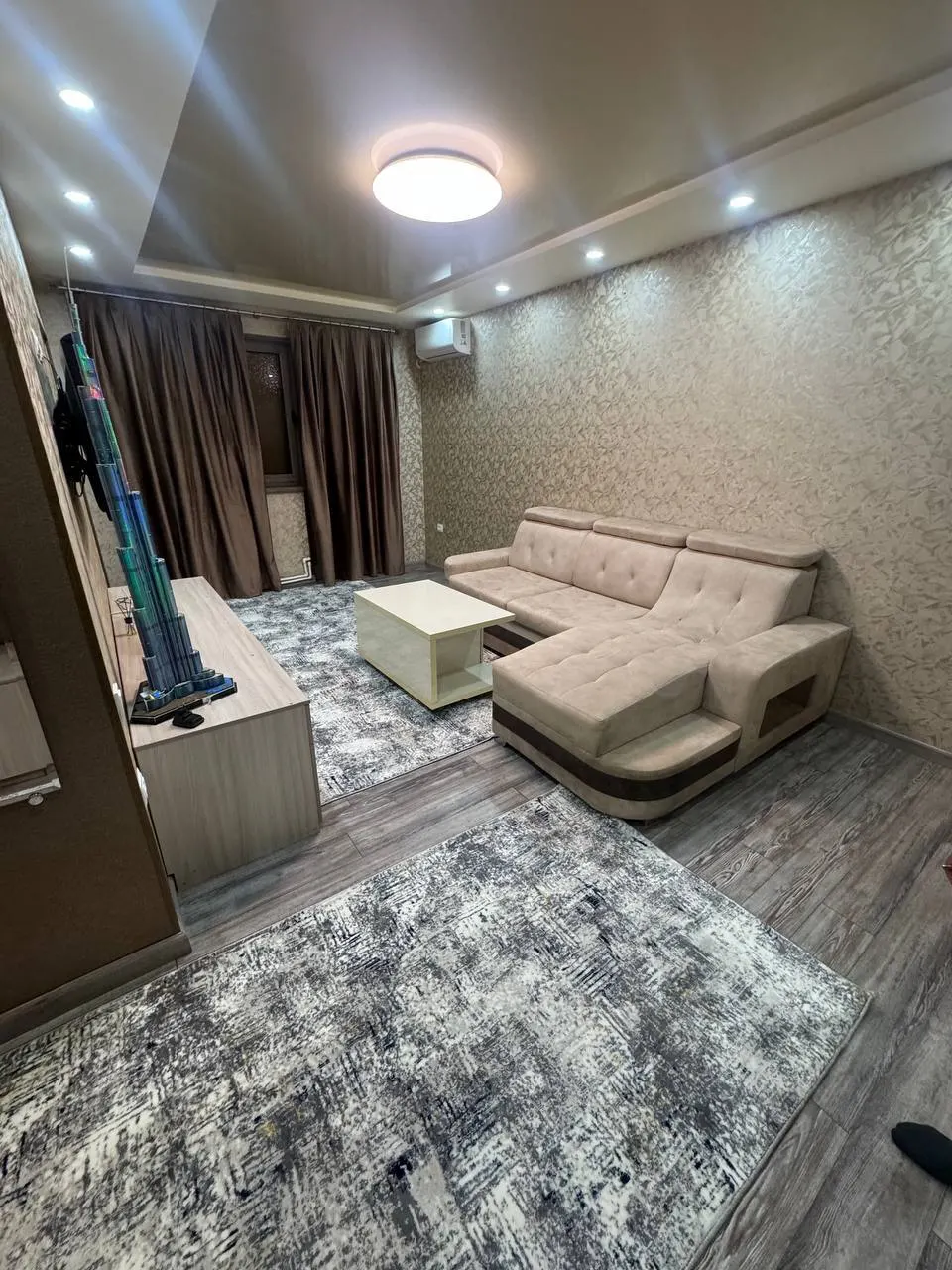 Сдаётся 3-комнатная квартира, 80 м², 4/5 этаж — Яккасарайский район