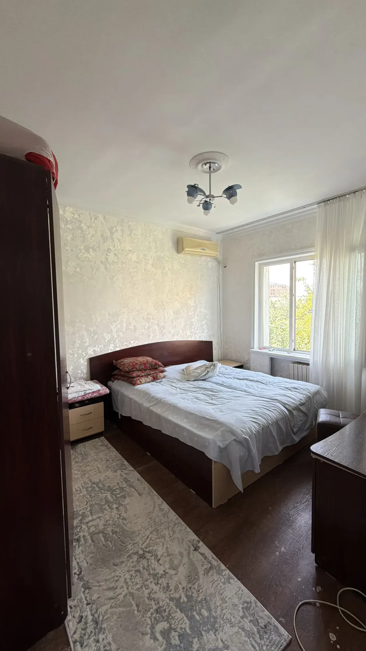 Sotiladi 3 xonali kvartira, 71 m², 4/4 qavat — Yangihayot tumani