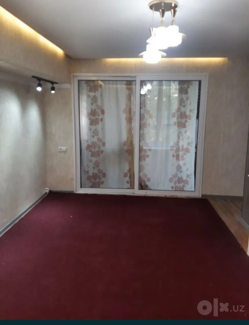 Сдаётся 1-комнатная квартира, 35 м², 4/4 этаж — Юнусабадский район