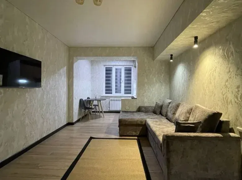 Продаётся 2-комнатная квартира, 55 м², 3/4 этаж — Мирзо-Улугбекский район