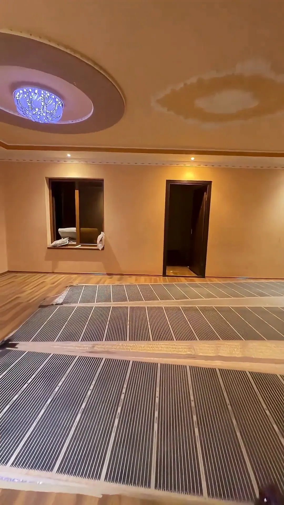Sotiladi 5 xonali hovli uy, 4 sotix, 1 qavatli — Mirobod tumani