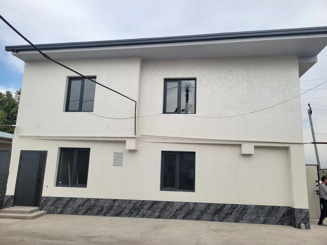Sotiladi 3 xonali hovli uy, 75 m², 2 qavatli — Toshkent tumani