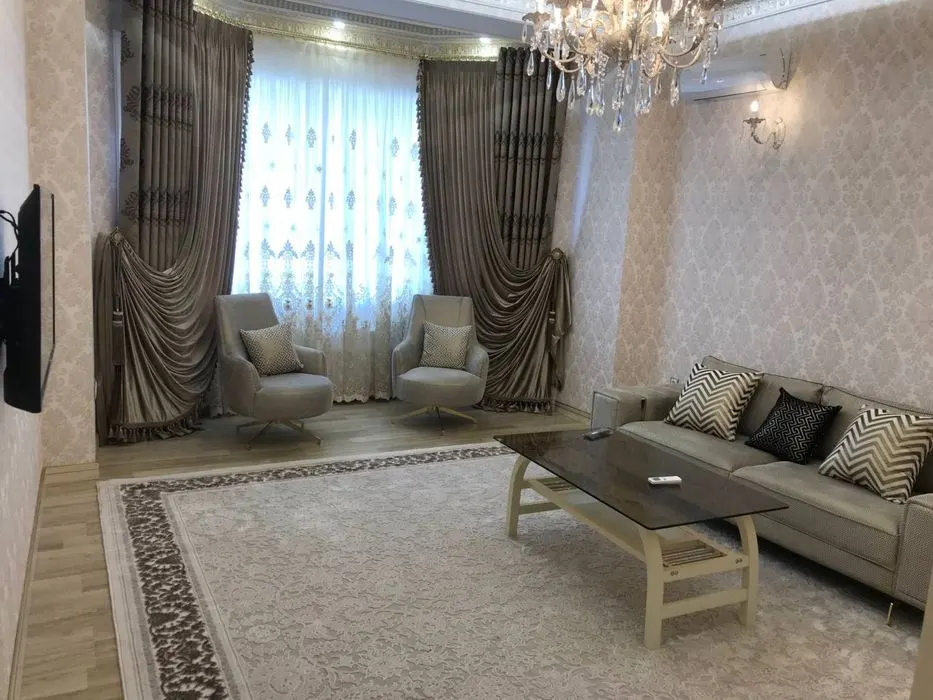 Ijaraga beriladi 4 xonali kvartira, 150 m², 5/7 qavat — Mirobod tumani