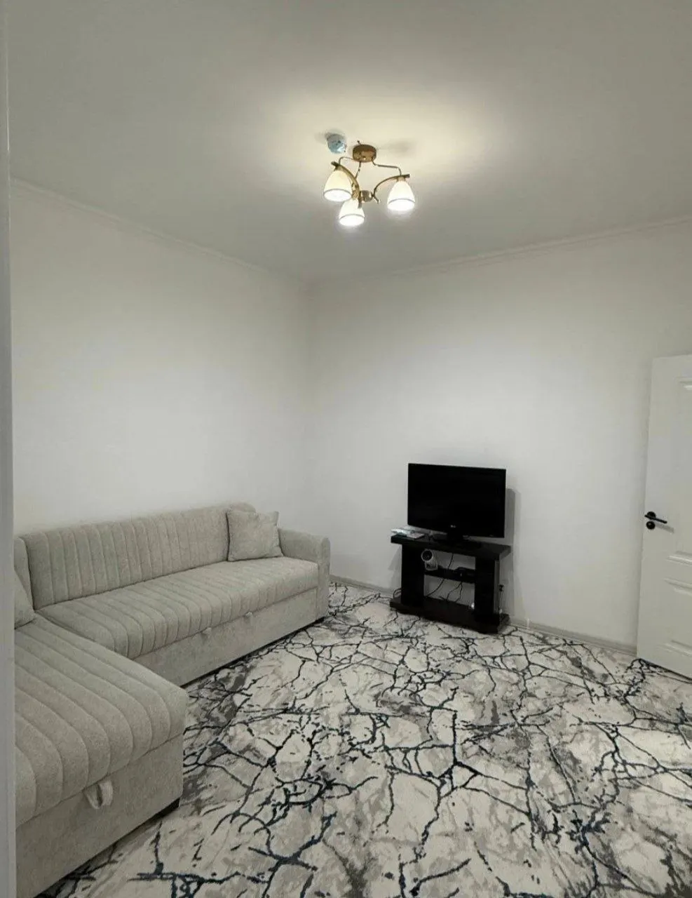 Сдаётся 2-комнатная квартира, 55 м², 15/16 этаж — Сергелийский район