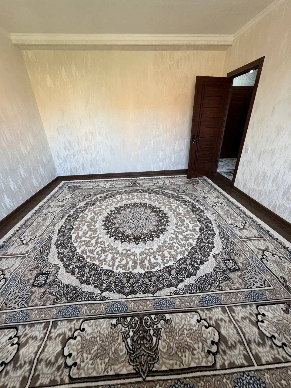 Сотилади 2 хонали квартира, 44 м², 3/7 қават — Сергели тумани