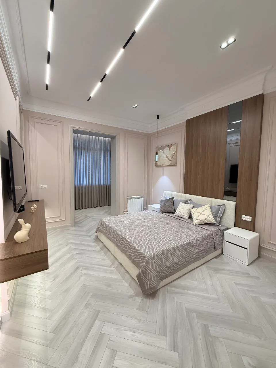 Sotiladi 3 xonali kvartira, 120 m², 2/7 qavat — Mirzo Ulugʻbek tumani