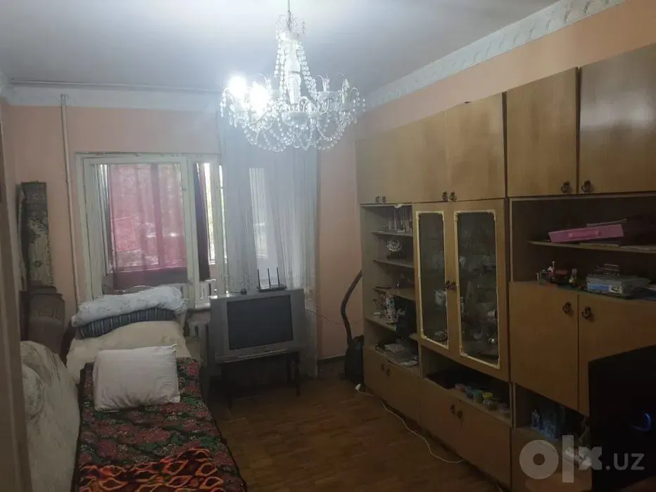 Сотилади 2 хонали квартира, 50 м², 1/3 қават — Қибрай тумани