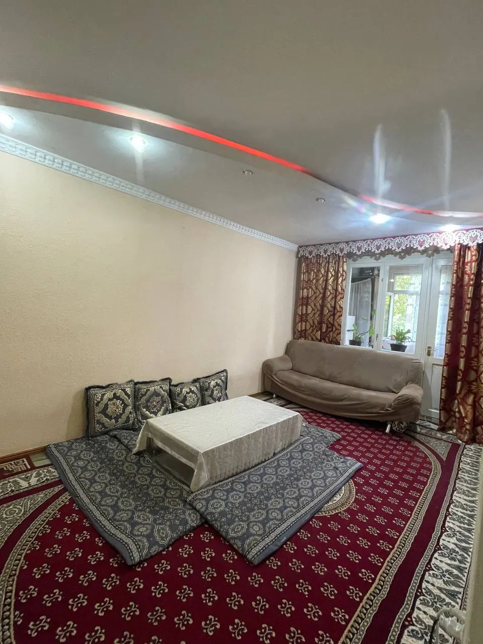 Сотилади 3 хонали квартира, 50 м², 2/4 қават — Юнусобод тумани