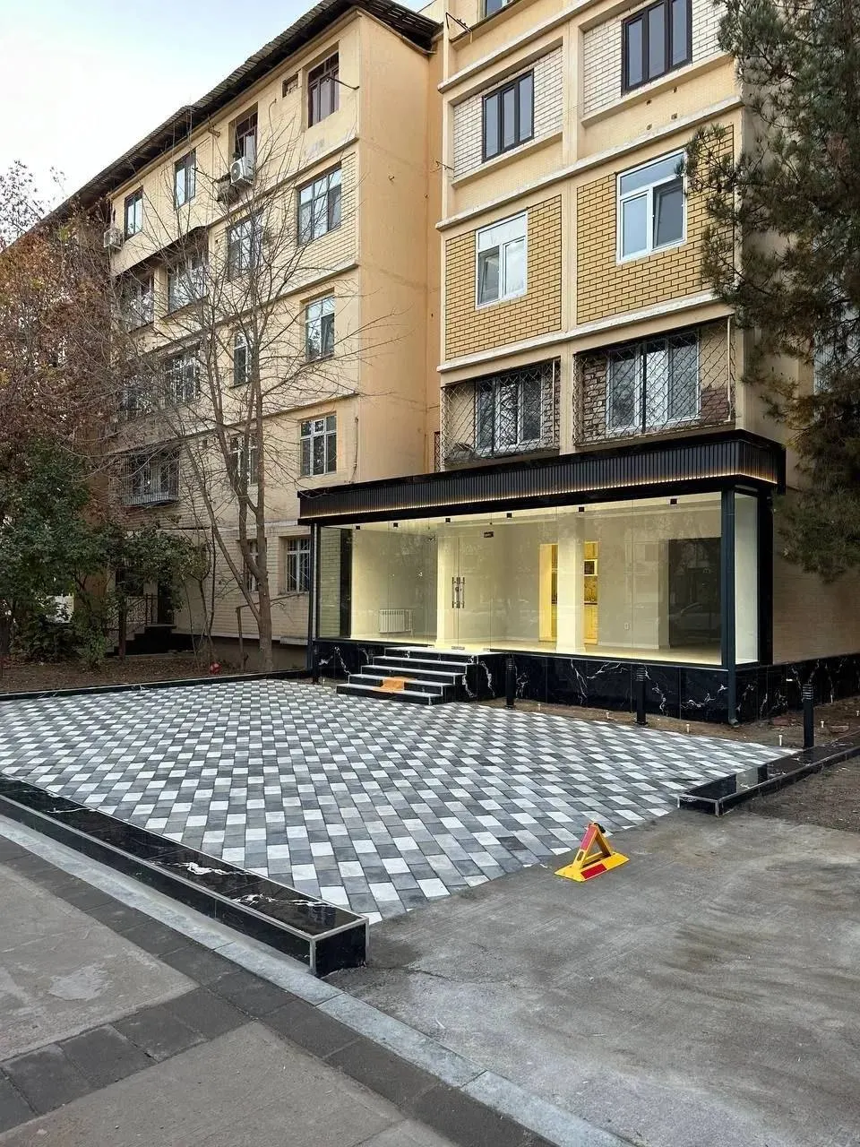 Ижарага берилади тижорат биноси, 75 м², 1/5 қават — Юнусобод тумани