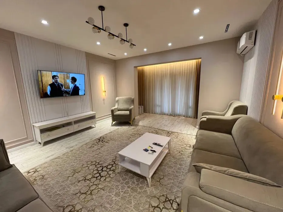 Ijaraga beriladi 2 xonali kvartira, 70 m², 1/9 qavat — Mirobod tumani