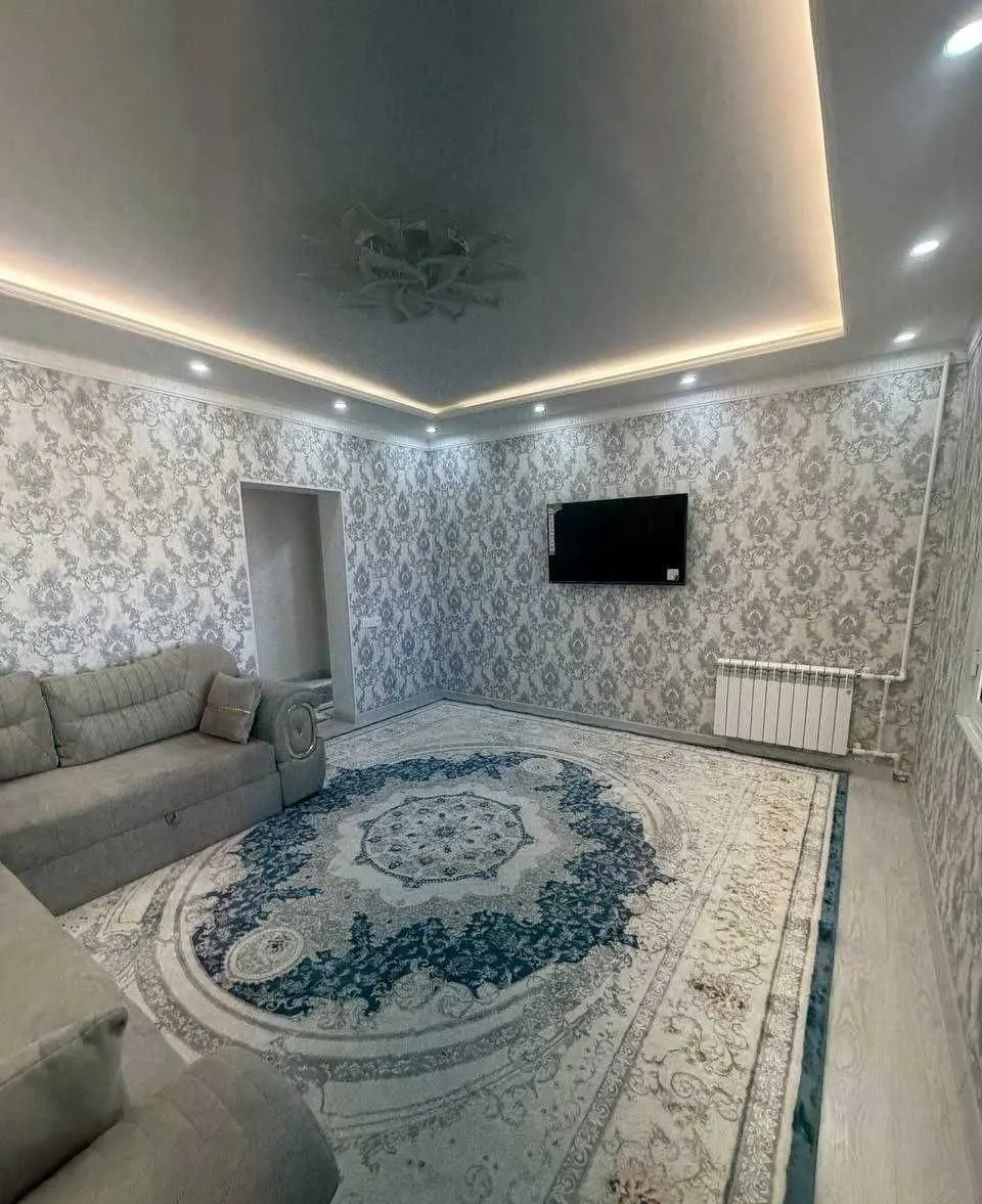Сдаётся 3-комнатная квартира, 75 м², 8/9 этаж — Шайхантахурский район