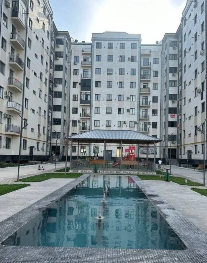 Продаётся 1-комнатная квартира, 35 м², 4/9 этаж — Яшнабадский район