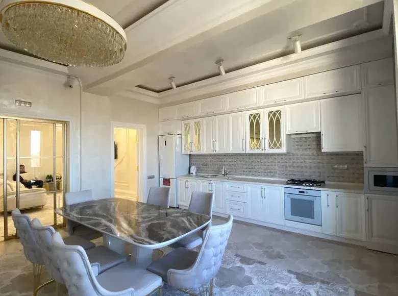 Ижарага берилади 3 хонали квартира, 120 м², 9/9 қават — Яккасарой тумани