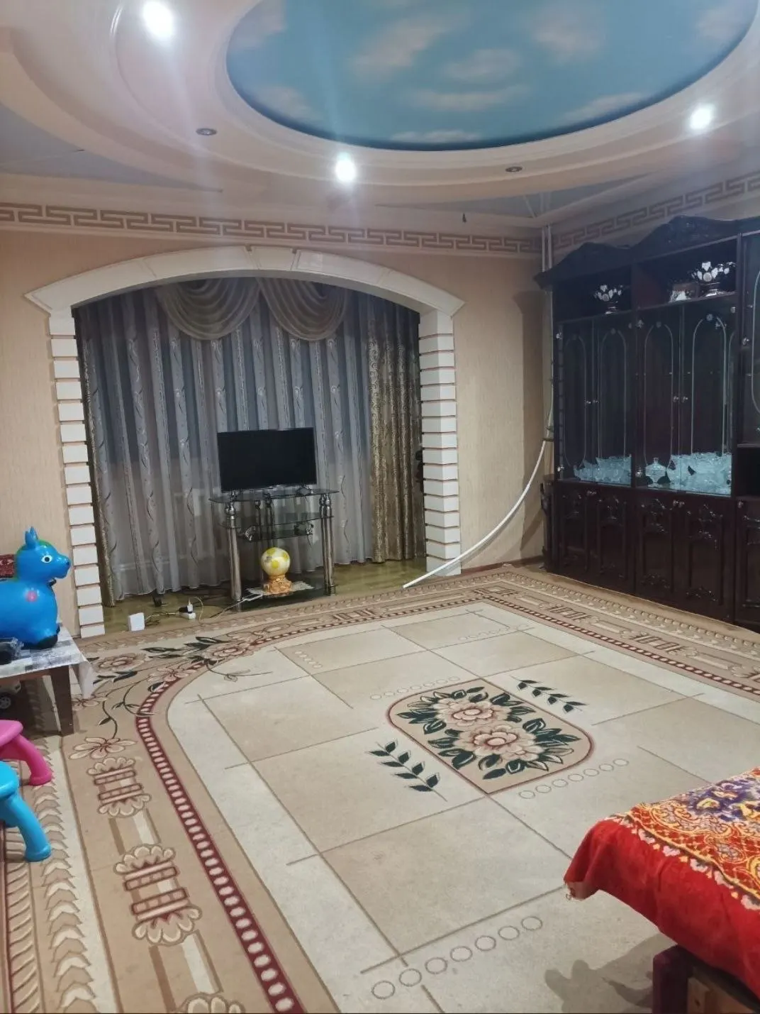 Сотилади 3 хонали квартира, 92 м², 2/9 қават — Чилонзор тумани
