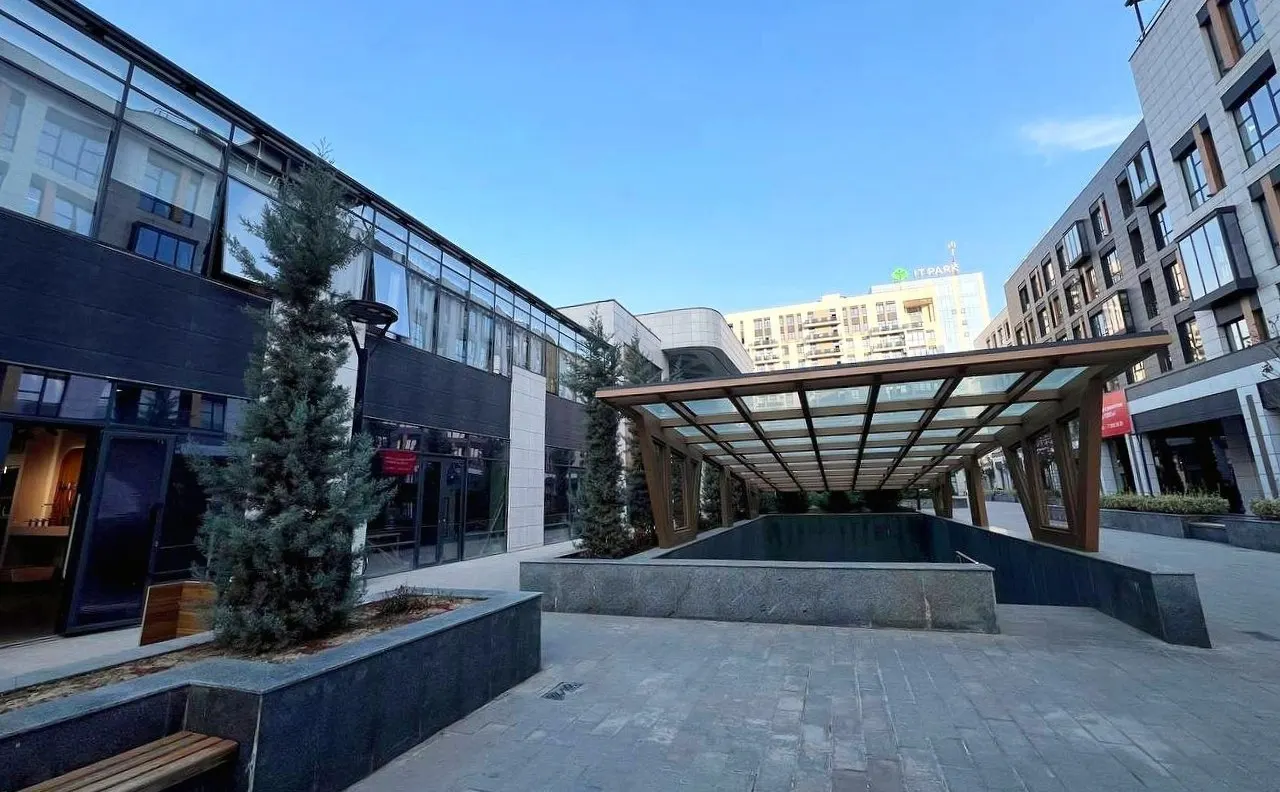Ижарага берилади тижорат биноси, 316 м² — Яшнобод тумани