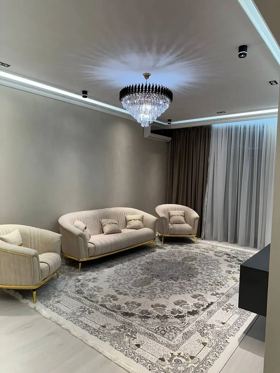 Продаётся 3-комнатная квартира, 110 м², 4/9 этаж — Яшнабадский район