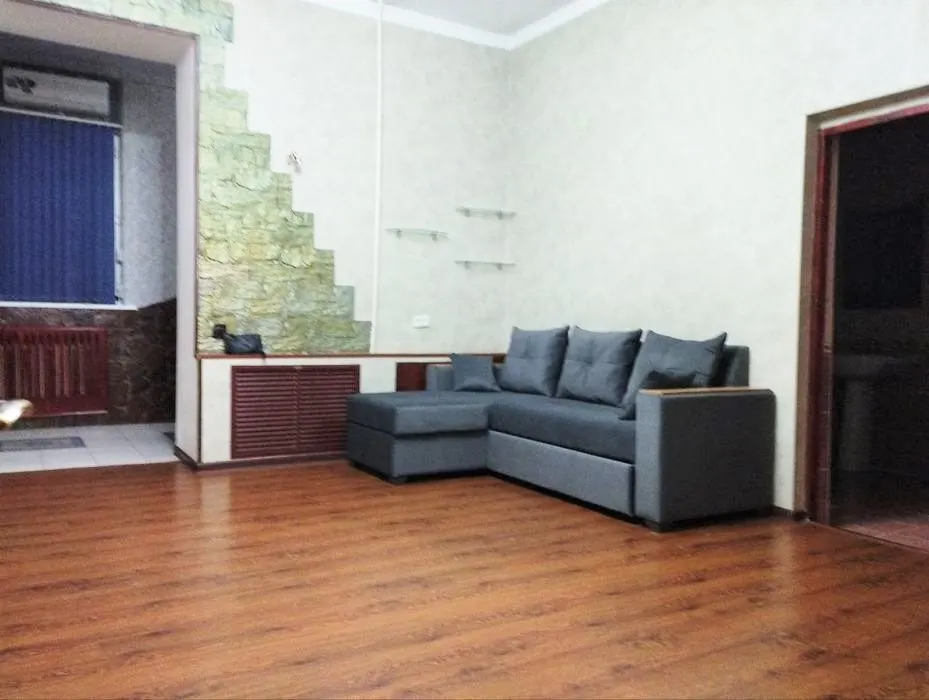 Ижарага берилади 3 хонали квартира, 82 м², 1/4 қават — Мирзо Улуғбек тумани