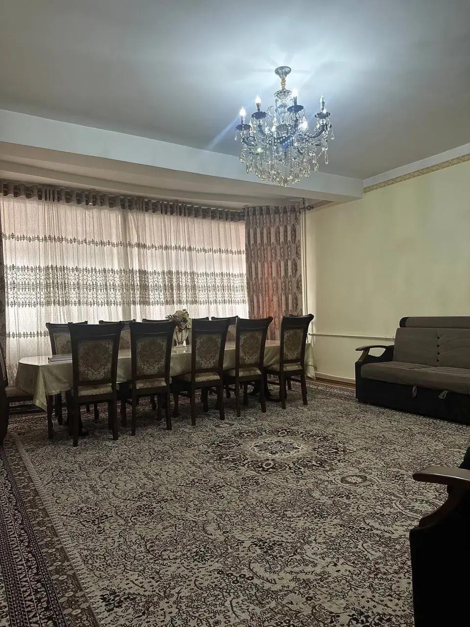 Сотилади 2 хонали квартира, 93 м², 2/5 қават — Олмазор тумани